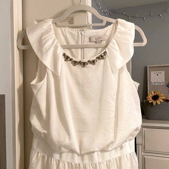 𝅺LOFT White Dress - Picture 2 of 12